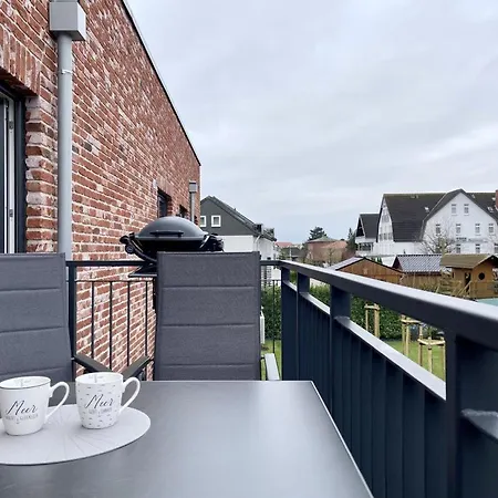 Herz Von 12 - Happy Sea Daire *